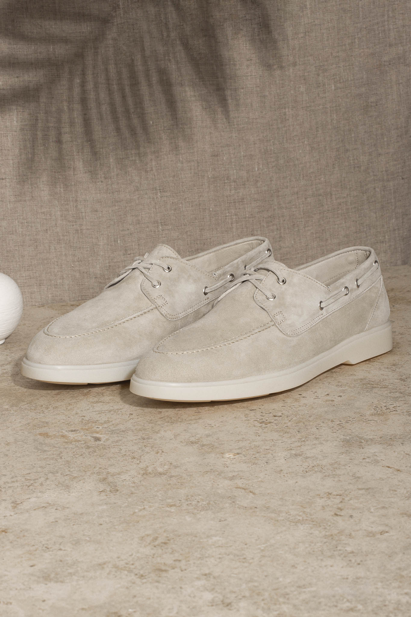 Beige deck hot sale shoes