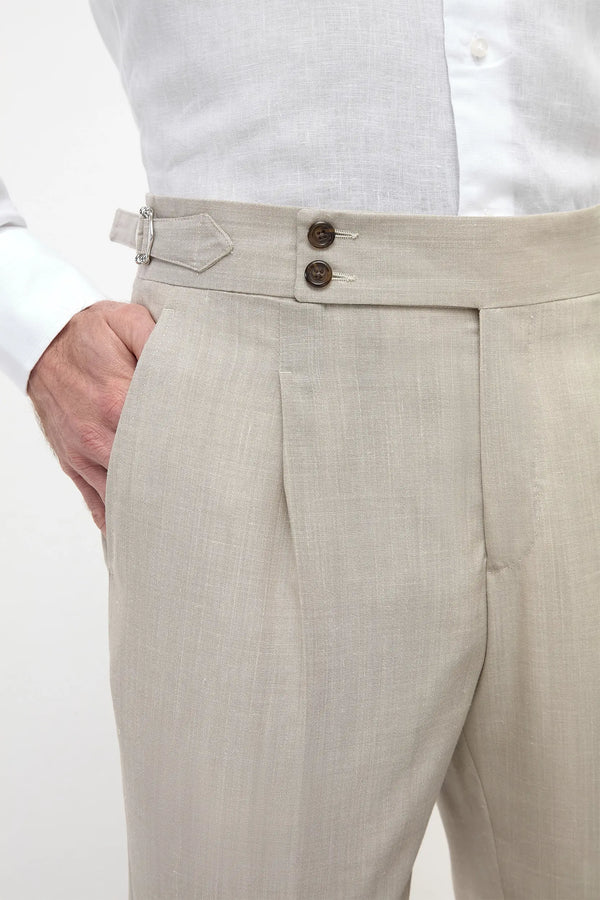 Men cotton trousers, stone trousers, stone italian cotton trousers, men stone cotton trousers, italian stone trousers, cognac stone trousers, pantaloni stone, pantaloni stone in cotone italiano, pantaloni uomo in cotone stone, pantaloni stone italiani, pantaloni moda italiani, pantaloni stone in cotone, pantalon en coton italien stone, pantalon en coton cognac pour homme, pantalon stone italien, pantalon de mode italien, pantalon en coton stone