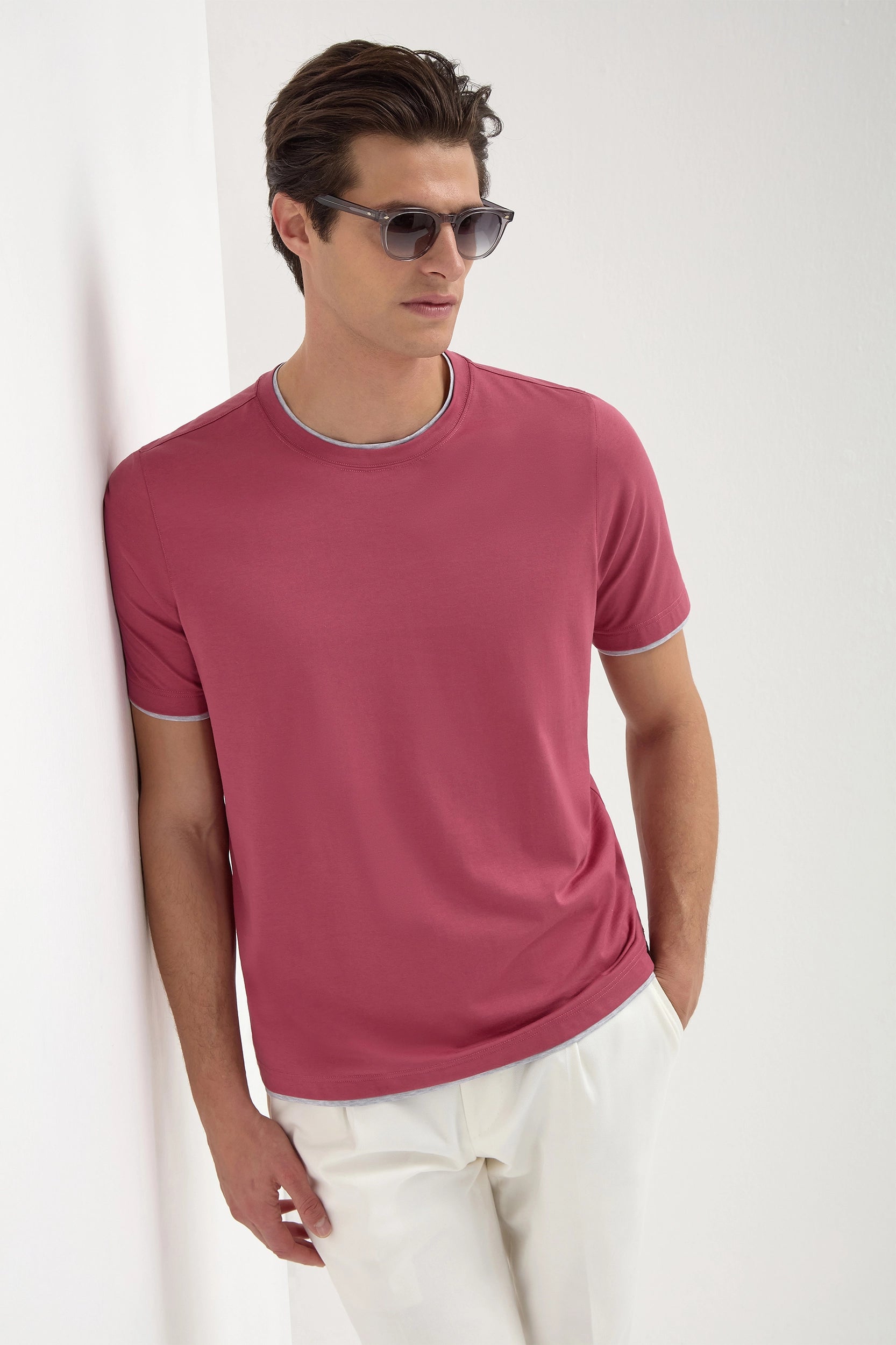 Cherry cotton t-shirt with collar detail - Made in Italy