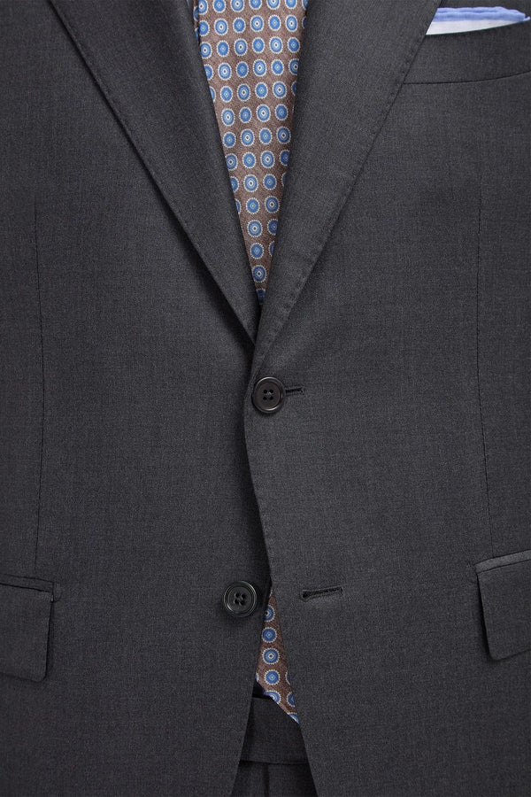 Grey Full Canvas Suit, men's grey canvas suit, tailored grey suit, elegant full canvas suit, breathable grey suit, costume gris en pleine toile, costume gris sur mesure, costume élégant pour hommes, completo grigio in tela intera, abito grigio su misura, abito elegante in tela intera.