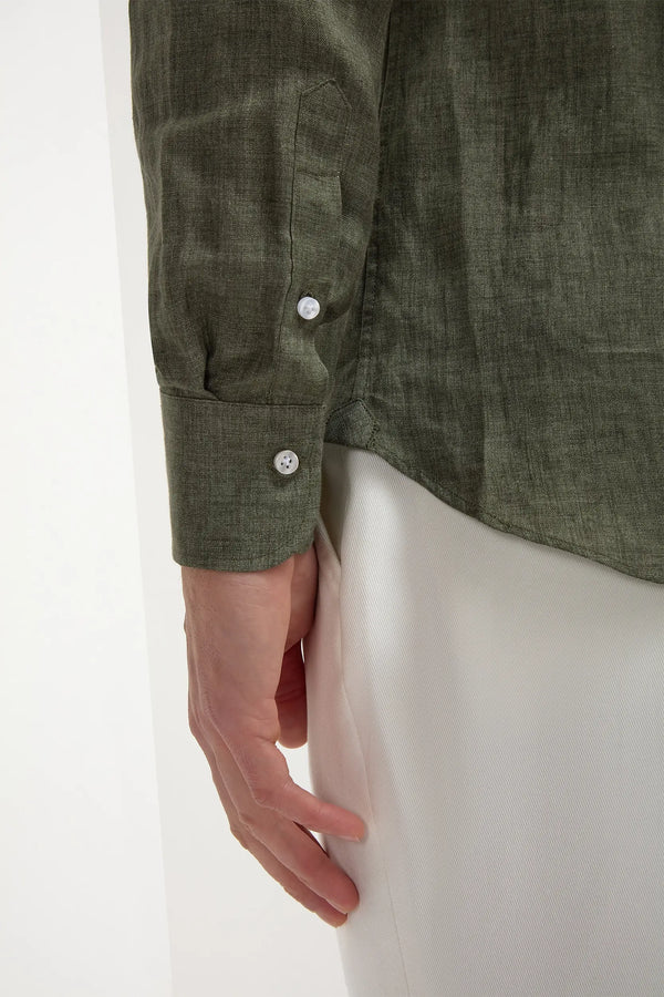 green linen shirt for men, men's green linen button-down shirt, summer green linen shirt for men, breathable linen shirt for men, stylish green linen shirt, chemise en lin verte pour hommes, chemise boutonnée en lin verte pour hommes, chemise d'été en lin verte pour hommes, chemise en lin respirante pour hommes, chemise élégante en lin verte, camicia di lino verde per uomo, camicia di lino verde con bottoni, camicia di lino traspirante per l'estate, camicia elegante di lino verde, camicia estiva di lino ver