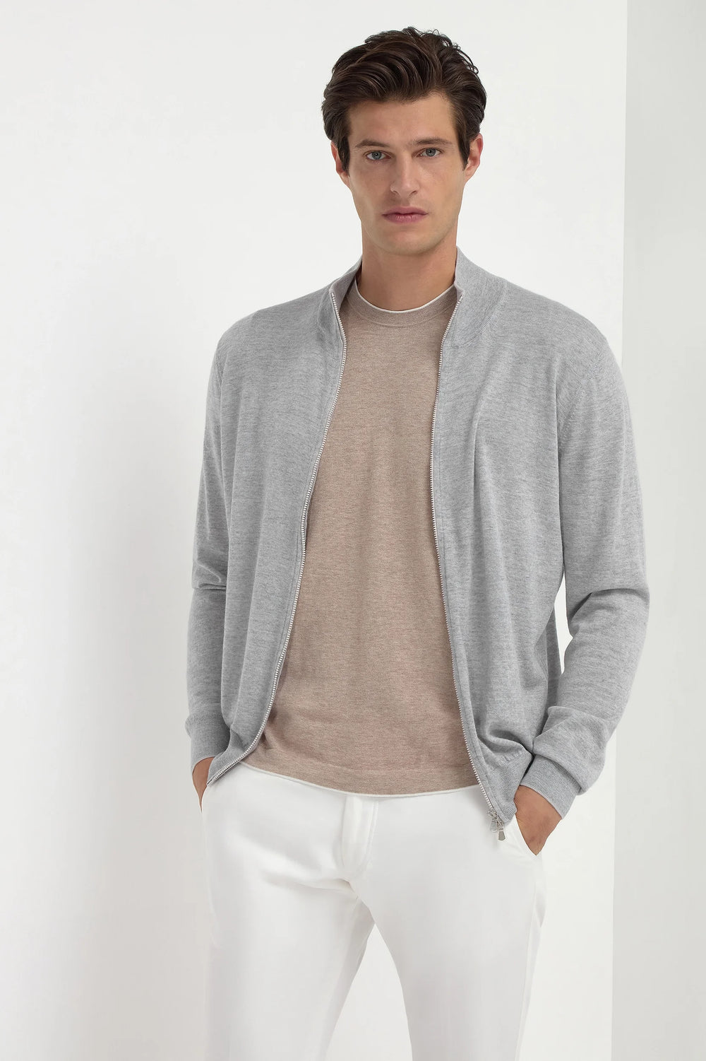 Cardigan zippé intégral en laine tasmanienne gris ciel - Made in Italy