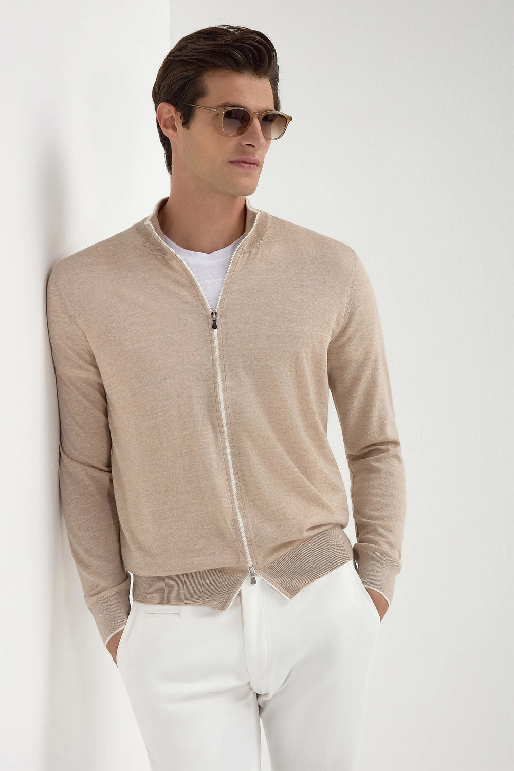 Cardigan zippé intégral en laine tasmanienne taupe - Made in Italy