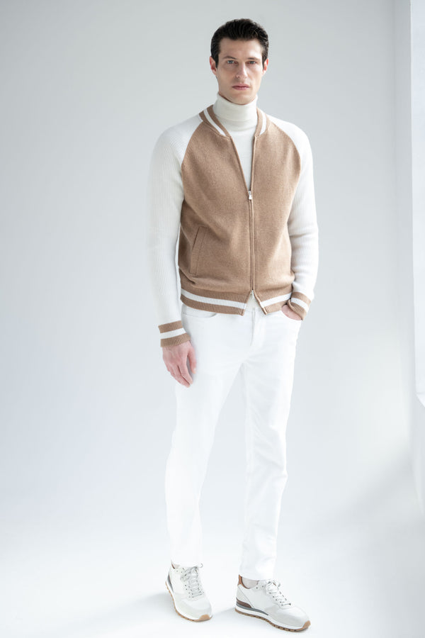 Wool bomber jacket, college style bomber jacket, Gran Sasso bomber, Beige college bomber jacket, Bomber in lana, bomber in stile college, bomber Gran Sasso, bomber college beige, Veste bombardier en laine, veste bombardier de style universitaire, bomber Gran Sasso, veste bombardier universitaire beige