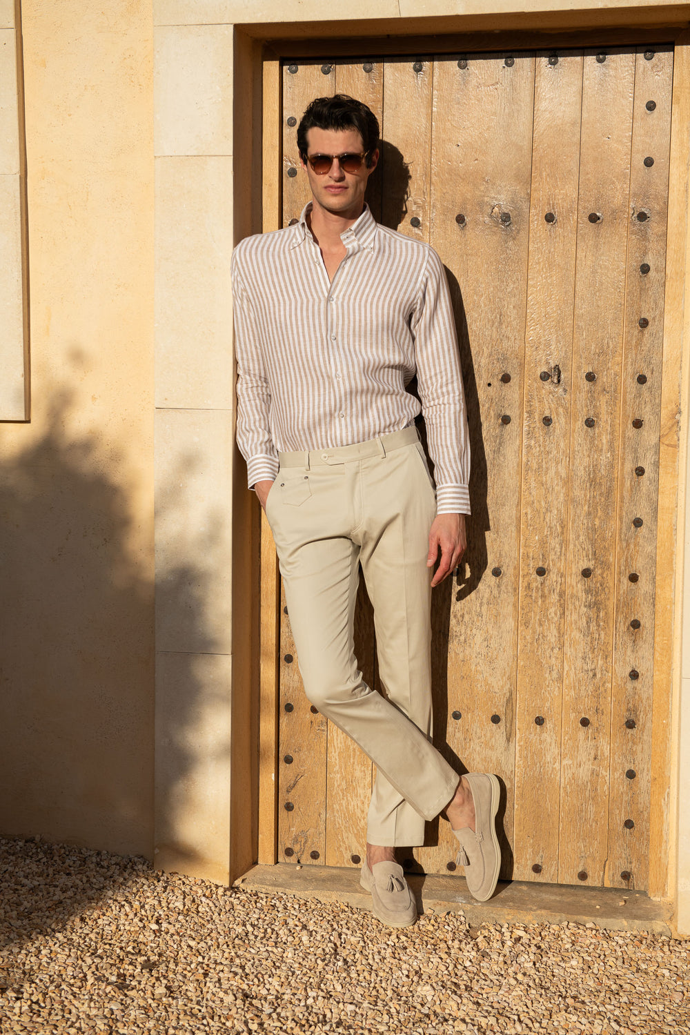 Button down linen shirt, Beige linen summer shirt, Beige Button down summer shirt, Button Down linen shirt, Beige Striped Linen Shirt, Chemise en lin boutonnée, Chemise d'été en lin beige, Chemise d'été boutonnée beige, Chemise en lin boutonnée, Chemise en lin rayée beige, Camicia di lino button down, Camicia estiva di lino beige, Camicia estiva button down beige, Camicia di lino button down, Camicia di lino a righe beige, 