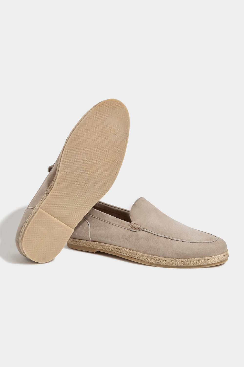 High-end beige espadrilles, Italian beige espadrilles, luxury men’s summer shoes, premium cotton and jute espadrilles, elegant casual footwear, handcrafted Italian espadrilles, stylish beige slip-ons, espadrilles beiges fabriquées en Italie, chaussures d’été italiennes haut de gamme, espadrilles de luxe pour homme, espadrilles élégantes en coton et jute, espadrillas beige in cotone e juta fatte in Italia, calzature estive eleganti italiane