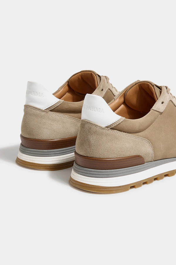 Suede runners, nabuck sport shoes, elegant suede and nubuck runners, Beige suede shoes, Scarpe da corsa in camoscio, scarpe sportive in nabuck, scarpe da corsa eleganti in camoscio e nabuk, scarpe in camoscio beige, Chaussures de sport en daim, chaussures de sport en nubuck, chaussures élégantes en daim et nubuck, chaussures en daim beige, Scarpe da corsa in camoscio,