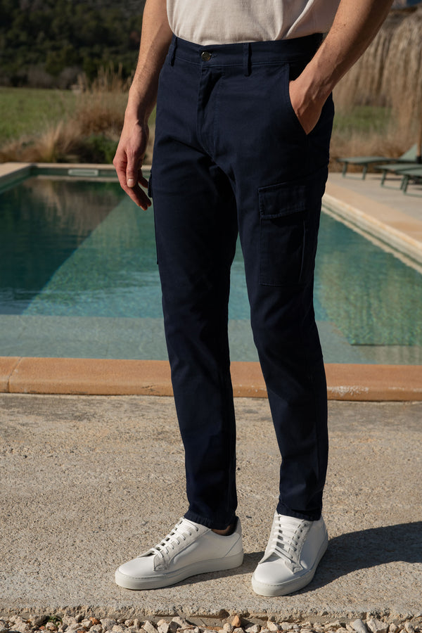 Blue Cargo Trousers, High Rise Cargo trousers, Italian cargo trousers, Blue  cotton cargo trousers, Pantaloni cargo blu, pantaloni cargo a vita alta, pantaloni cargo italiani, pantaloni cargo in cotone blu, Pantalon cargo bleu, pantalon cargo à taille haute, pantalon cargo italien, pantalon cargo en coton bleu, 