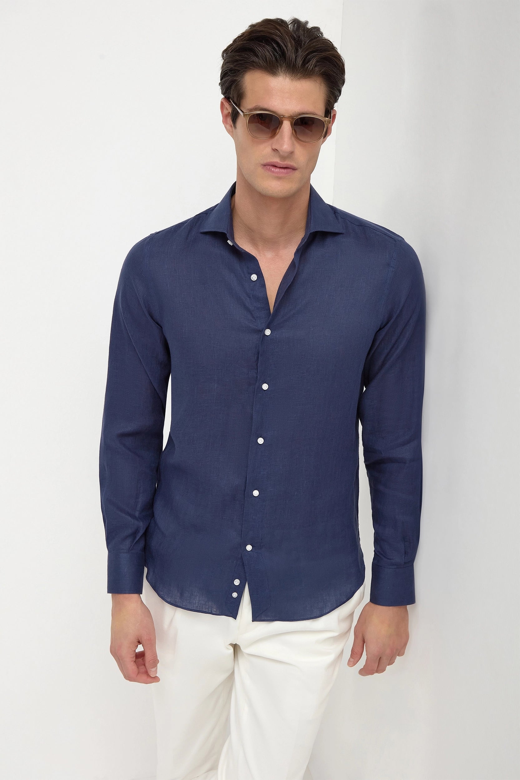 Blue Linen shirt, Blue linen summer shirt, Blue summer shirt, Men Blue Linen shirt, Chemise en lin bleu, Chemise d'été en lin bleu, Chemise d'été bleue, Chemise en lin bleu pour homme, Camicia di lino blu, camicia estiva di lino blu, camicia estiva blu, camicia di lino blu da uomo