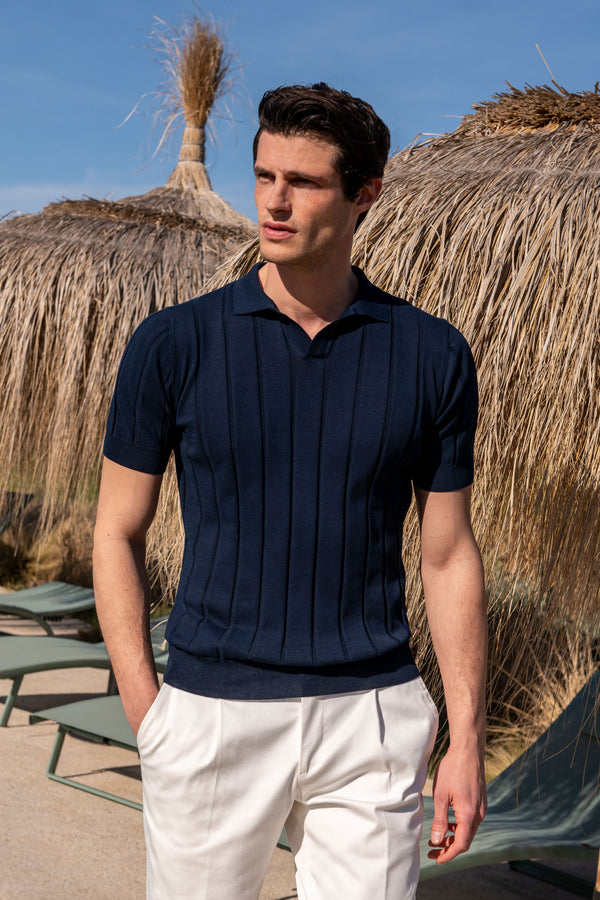 Blue Ribbed Polo, Knit Polo Blue, cotton knitted polo, cotton ribbed blue polo, Blue Ribbed Knit Polo, Polo blu a coste, Polo blu a maglia, Polo in cotone a maglia, Polo blu in cotone a coste, Polo blu a maglia, Polo bleu côtelé, Polo bleu tricoté, Polo coton tricoté, Polo bleu coton côtelé, Polo bleu tricoté,