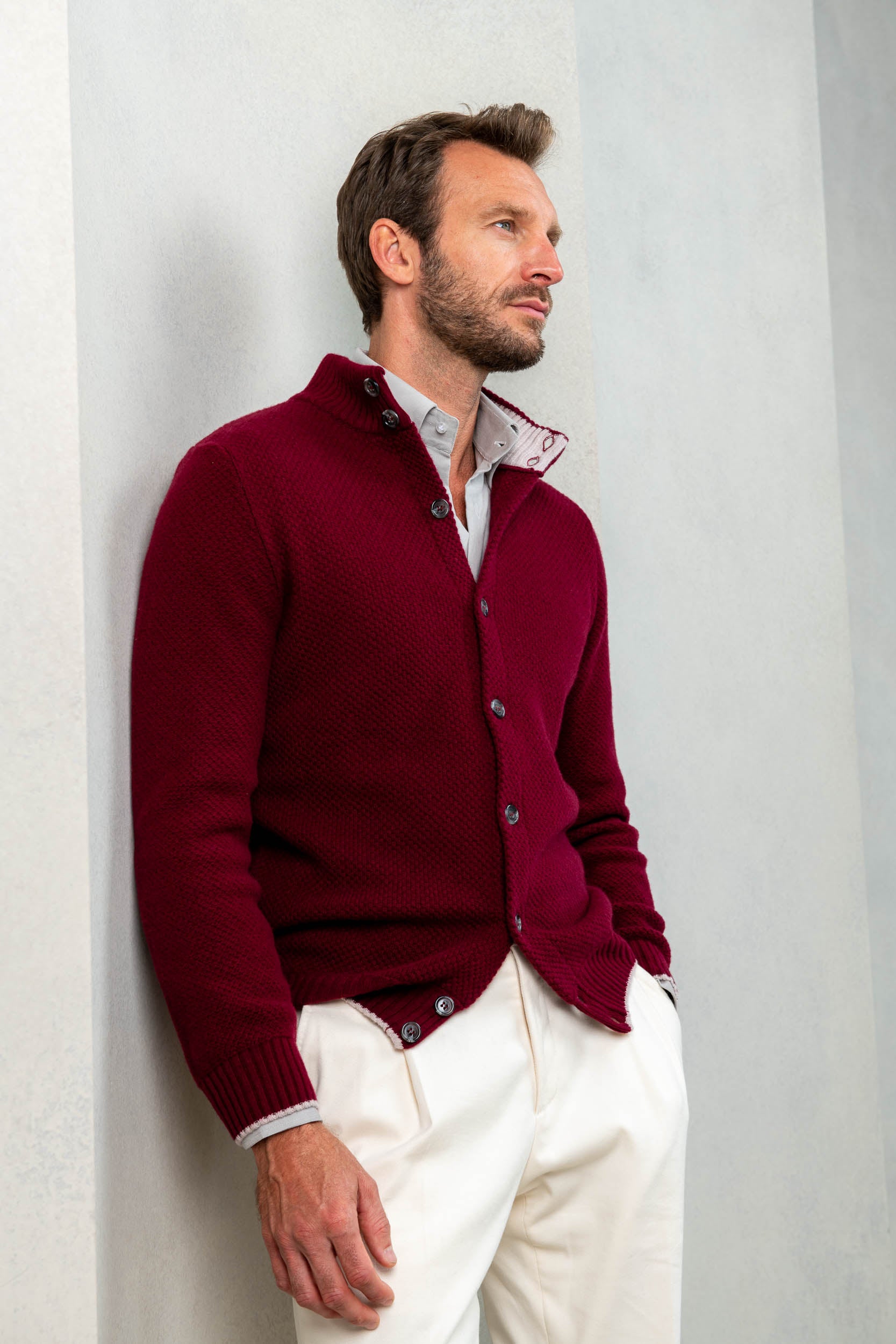 cardigan bordeaux, cardigan bordeaux, cardigan épais, cardigan épais bordeaux, bordeaux cardigan, cardigan burgundy, thick cardigan, thick bordeaux cardigan, cardigan bordeaux, cardigan bordeaux, cardigan spesso, cardigan bordeaux spesso