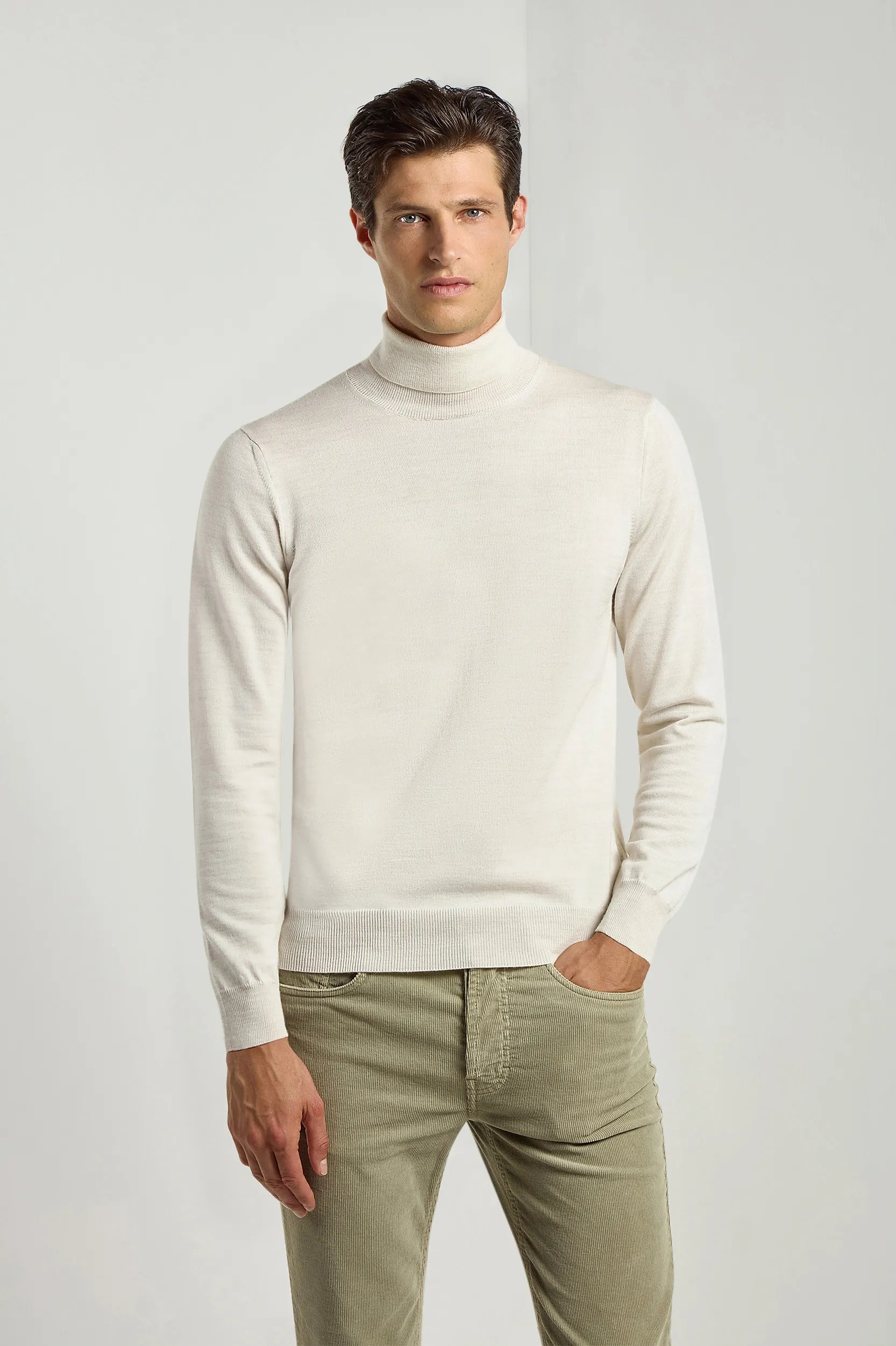 Cream Merino Turtleneck – Made in Italy