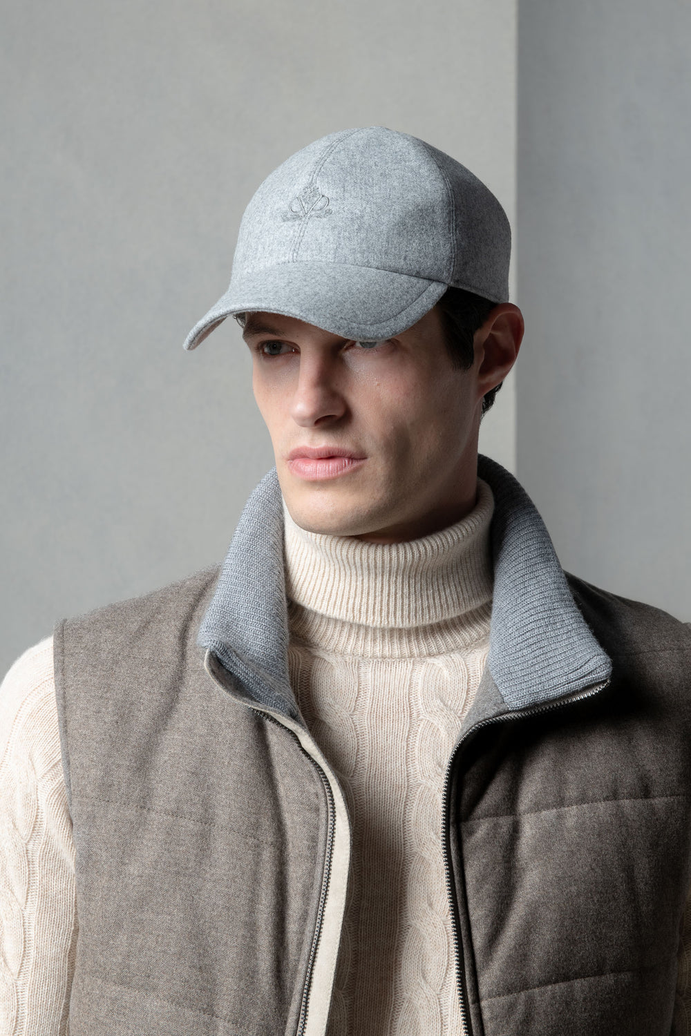 Cappellino da baseball in flanella grigia - Made in Italy