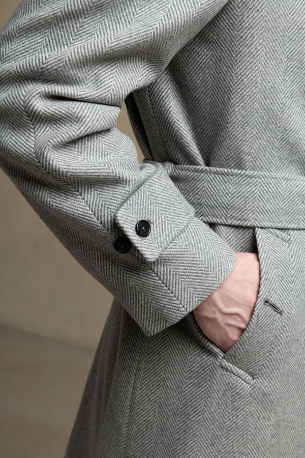 
Grey Coat, Italian Wool Coat, Grey Raglan Coat, Italian Herringbone Coat, Wool and Cashmere Coat, Men wool grey coat, Manteau gris, Manteau italien en laine, Manteau gris raglan, Manteau italien à chevrons, Manteau en laine et cachemire, Manteau gris en laine pour homme, Cappotto grigio, cappotto di lana italiano, cappotto raglan grigio, cappotto italiano a spina di pesce, cappotto di lana e cashmere, cappotto di lana grigio da uomo,
