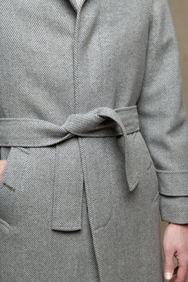 
Grey Coat, Italian Wool Coat, Grey Raglan Coat, Italian Herringbone Coat, Wool and Cashmere Coat, Men wool grey coat, Manteau gris, Manteau italien en laine, Manteau gris raglan, Manteau italien à chevrons, Manteau en laine et cachemire, Manteau gris en laine pour homme, Cappotto grigio, cappotto di lana italiano, cappotto raglan grigio, cappotto italiano a spina di pesce, cappotto di lana e cashmere, cappotto di lana grigio da uomo,
