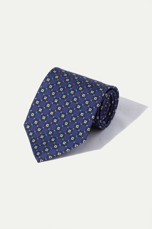  Italian silk blue tie with printed fancy, Italian silk blue printed fancy tie, Italian silk blue and white fancy, Cravate italienne en soie bleue avec fantaisie imprimée, cravate italienne en soie bleue avec fantaisie imprimée, cravate italienne en soie bleue et blanche avec fantaisie, Cravatta blu in seta italiana con fantasia stampata, cravatta blu in seta italiana con fantasia stampata, cravatta blu e bianca in seta italiana,