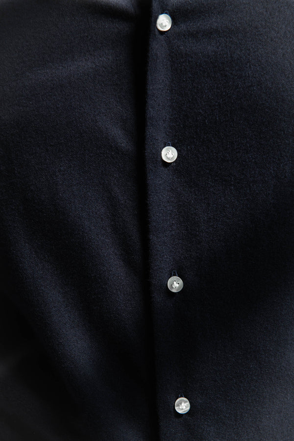 Brushed Italian Cotton Shirt, Italian Style Cotton Shirt, navy blue Cotton Shirt, Chemise en coton italien brossé, Chemise en coton de style italien, Chemise en coton bleu marine, Camicia in cotone italiano satinato, camicia in cotone made in italy, camicia in cotone blu navy
