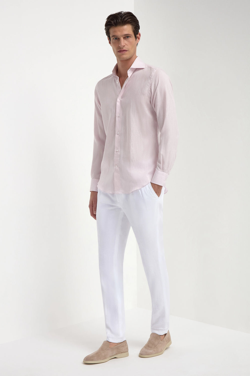 Pink Linen Shirt, men's pink linen shirt, elegant pink shirt, breathable summer shirt, casual pink linen shirt, chemise en lin rose pour hommes, chemise d'été rose, chemise élégante en lin, camicia di lino rosa per uomo, camicia rosa elegante, camicia estiva in lino.