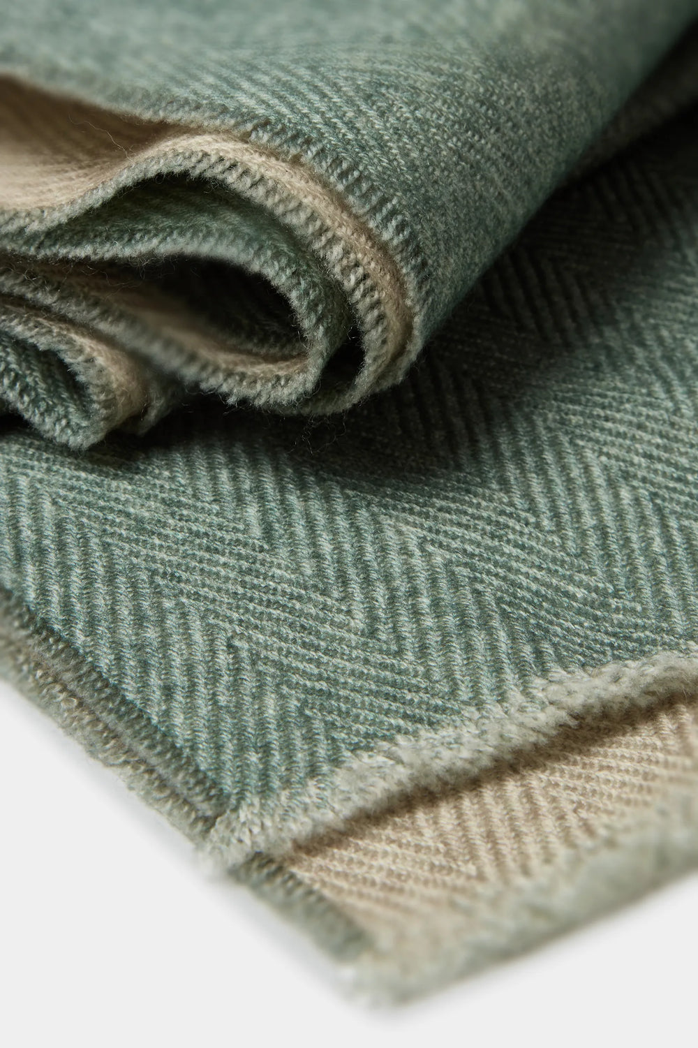 Sage and beige reversible herringbone scarf - Made in Italy