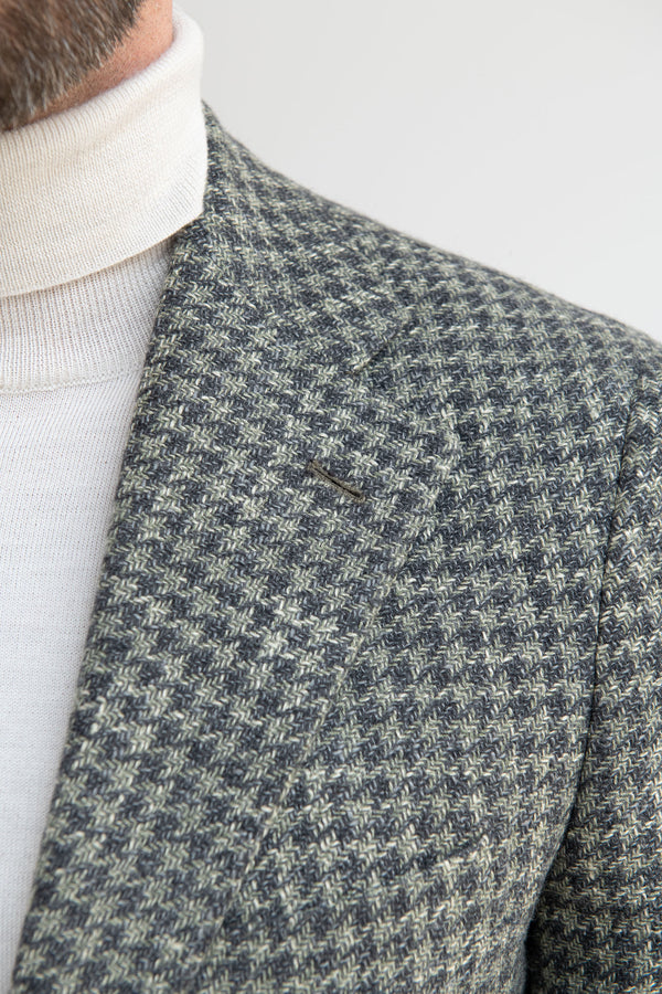   Italian houndstooth jacket, Sage Houndstooth jacket, Houndstooth Jacket, Sage Houndstooth Jacket, Sage Wool jacket, Italian sage houndstooth jacket, Veste pied-de-poule italienne, veste pied-de-poule sauge, veste pied-de-poule, veste pied-de-poule sauge, veste laine sauge, veste pied-de-poule sauge italienne, Giacca in pied-de-poule italiano, Giacca in pied-de-poule color salvia, Giacca in pied-de-poule salvia, Giacca in lana color salvia, Giacca in pied-de-poule italiano color salvia