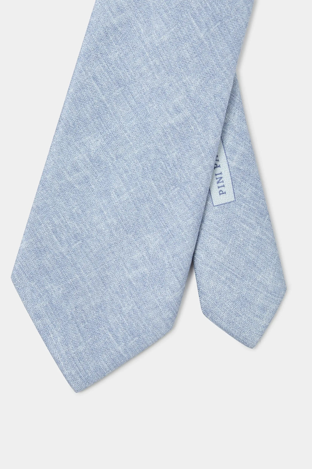 Sky Blue Linen Silk Tie, men's sky blue tie, elegant linen and silk tie, formal sky blue tie, breathable blue tie, cravate en lin et soie bleu ciel, cravate élégante pour hommes, cravate formelle bleu ciel, cravatta in lino e seta azzurro cielo, cravatta elegante azzurro cielo, cravatta formale in lino e seta.