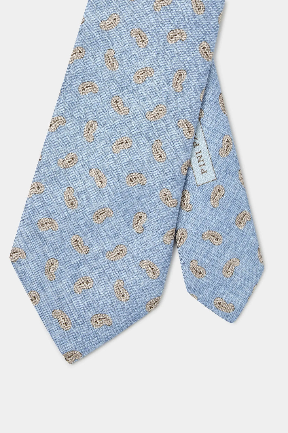 Sky Blue Paisley Tie, men's sky blue tie, elegant paisley patterned tie, formal sky blue tie, breathable paisley tie, cravate bleu ciel à motif cachemire, cravate élégante pour hommes, cravate formelle bleu ciel, cravatta azzurro cielo con motivo paisley, cravatta elegante azzurro cielo, cravatta formale con motivo paisley.