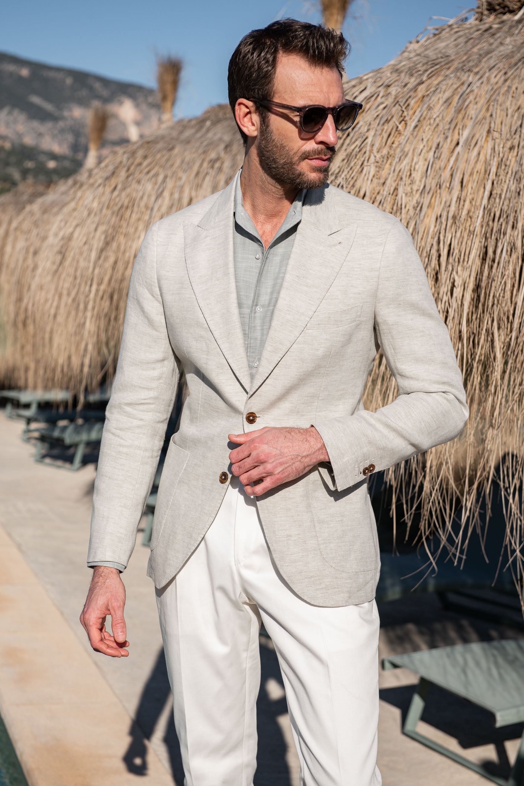 Herringbone jacket, stone herringbone jacket, summer herringbone jacket, wool herringbone stone jacket, Giacca a spina di pesce, giacca a spina di pesce stone, giacca estiva a spina di pesce, giacca in lana stone a spina di pesce, Veste à chevrons, veste à chevrons en pierre, veste à chevrons d'été, veste à chevrons en laine,