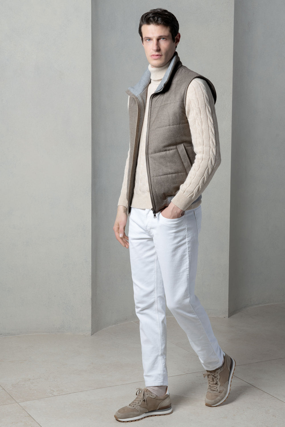 Taupe down vest in Loro Piana wool & cashmere – Made in Italy