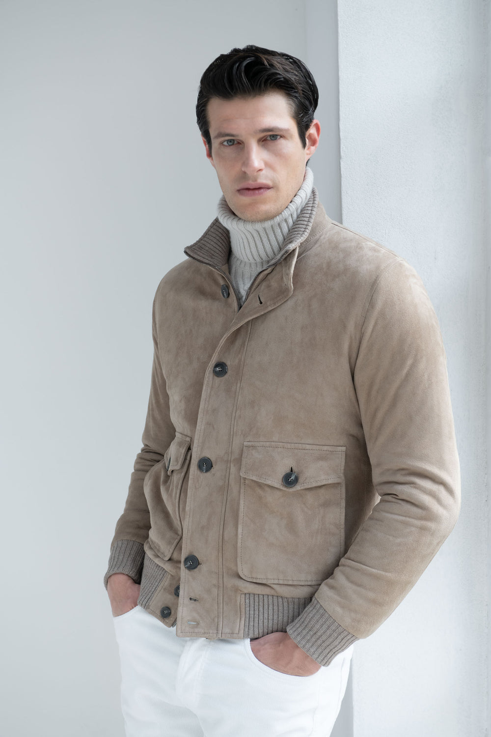 Bomber en daim beige – Made in Italy