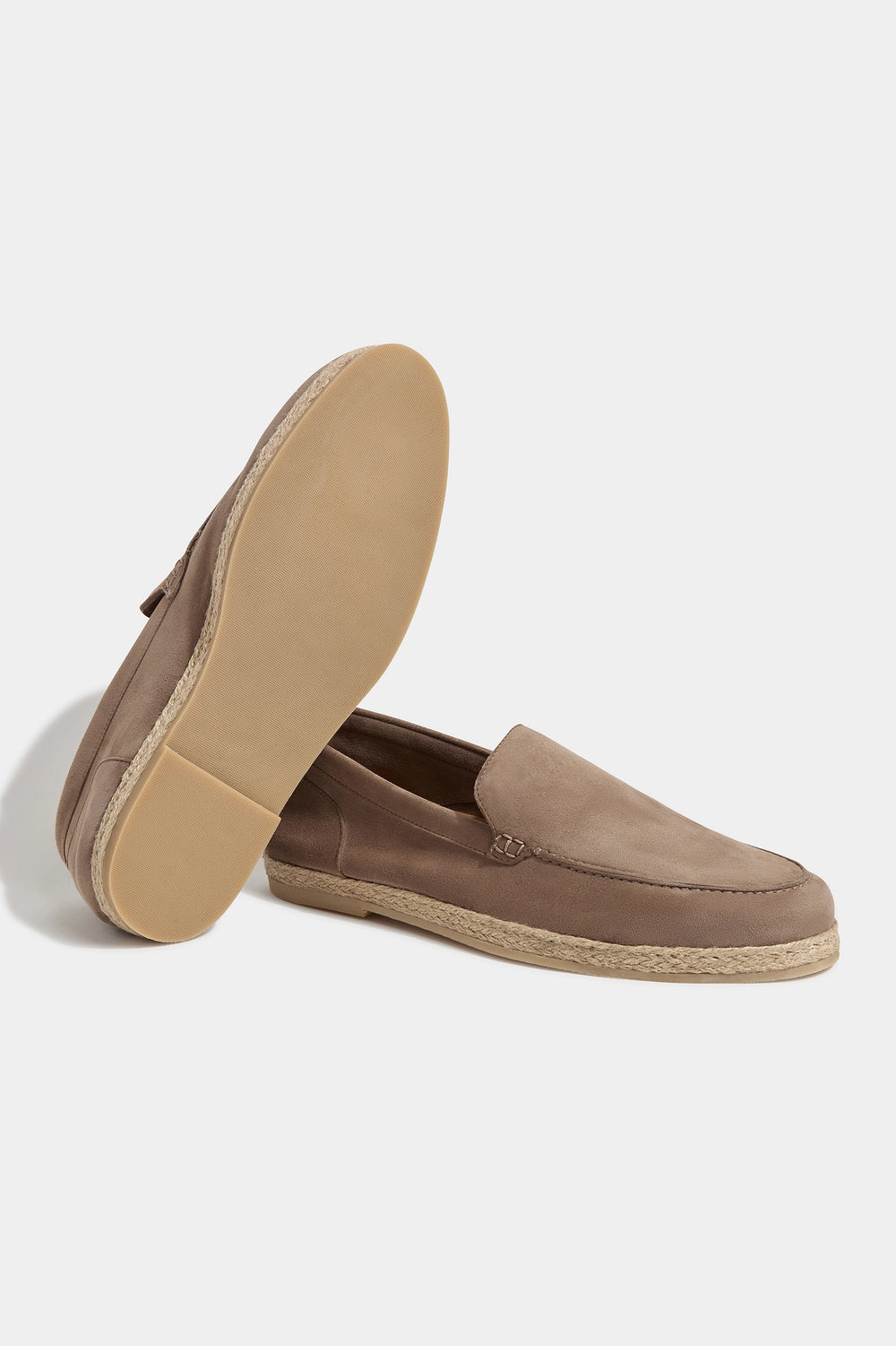 High-end taupe espadrilles, Italian taupe espadrilles, luxury men’s summer shoes, premium cotton and jute espadrilles, elegant casual footwear, handcrafted Italian espadrilles, stylish taupe slip-ons, espadrilles taupe fabriquées en Italie, chaussures d’été italiennes haut de gamme, espadrilles de luxe pour homme, espadrilles élégantes en coton et jute, espadrillas tortora in cotone e juta fatte in Italia, calzature estive eleganti italiane