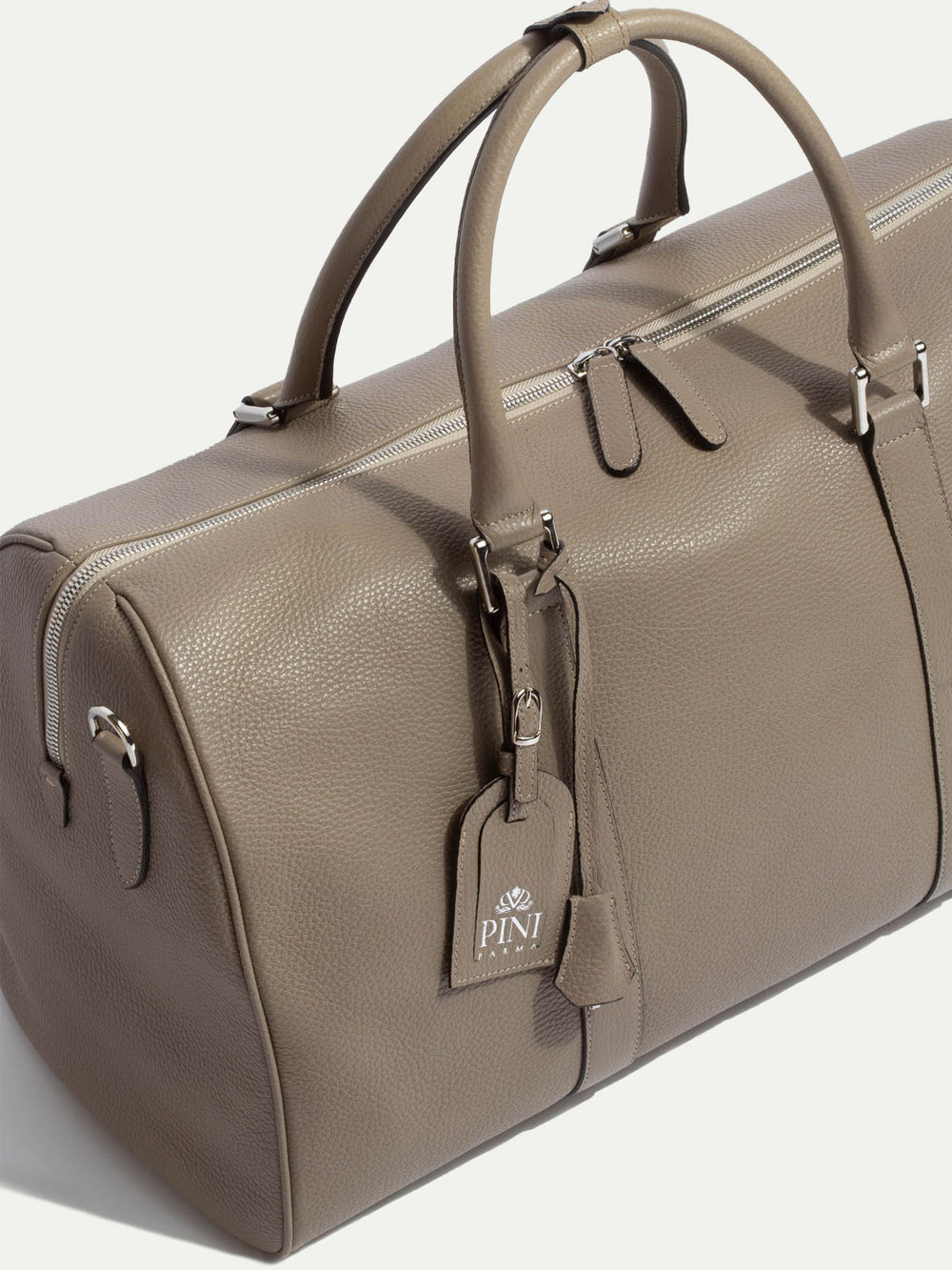 taupe weekender bag, weekender bag men, weekender bag leather, sac weekend taupe, sac 48h taupe, sac 48h cuir