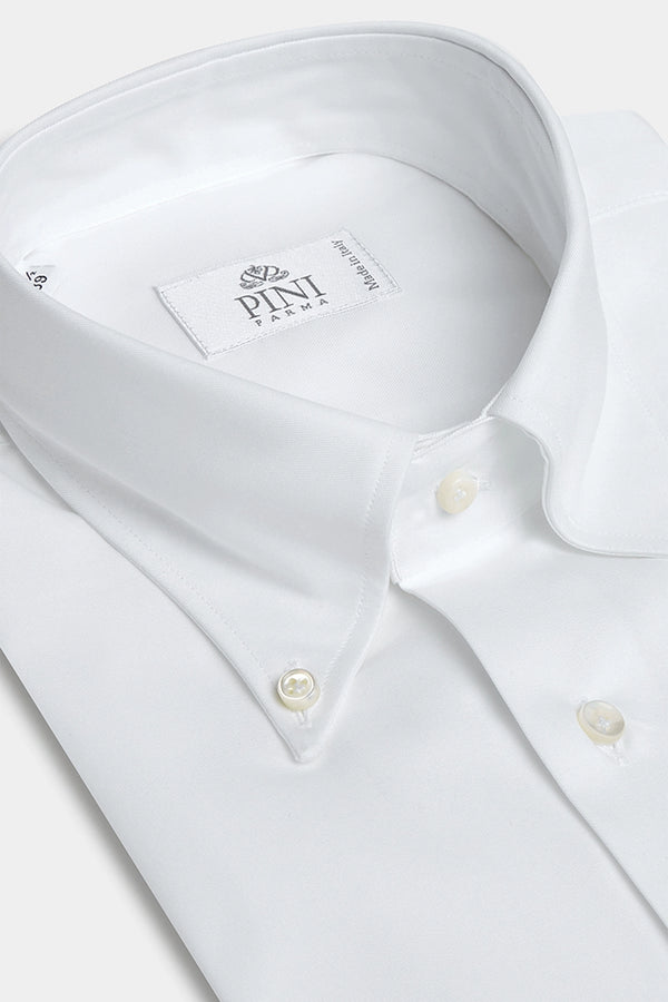 White button down shirt, Italian white button down shirt, luxury white shirt, premium button down shirt for men, elegant men’s white shirt, handcrafted Italian shirt, classic white button down shirt, stylish formal shirt, chemise blanche italienne à col boutonné, chemise de luxe blanche, chemise blanche classique à col boutonné, chemise faite à la main en Italie, camicia bianca con bottoni, camicia elegante in cotone italiano, camicia formale italiana