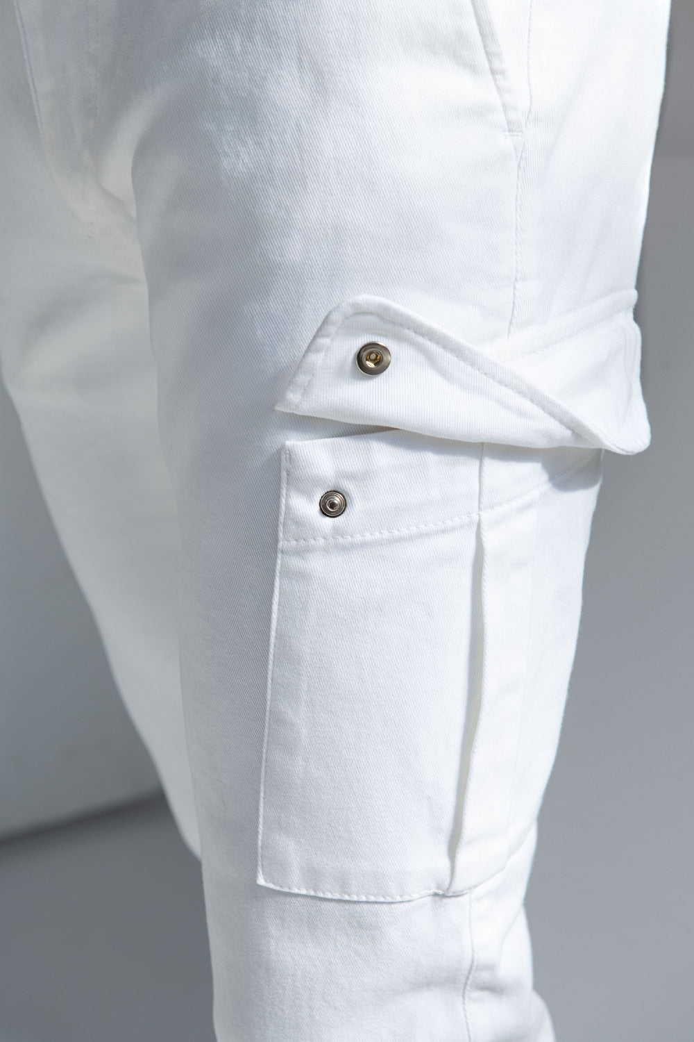 Pantalon cargo en toile stretch blanc cassé - Made in Italy