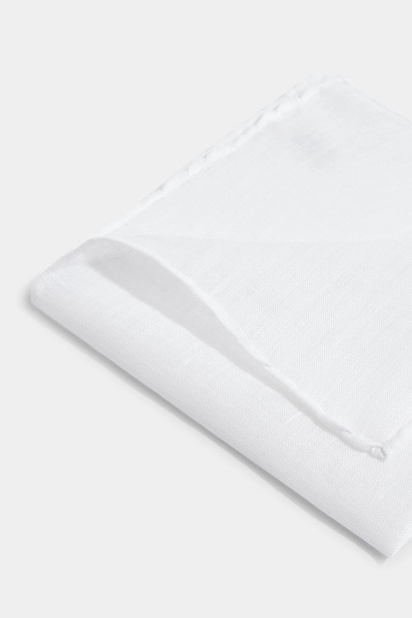 White Linen Pocket Square, men's white pocket square, elegant linen handkerchief, formal white pocket square, breathable linen accessory, pochette en lin blanche pour hommes, pochette élégante en lin, accessoire formel en lin blanc, fazzoletto da taschino bianco in lino, fazzoletto elegante bianco, accessorio formale in lino.