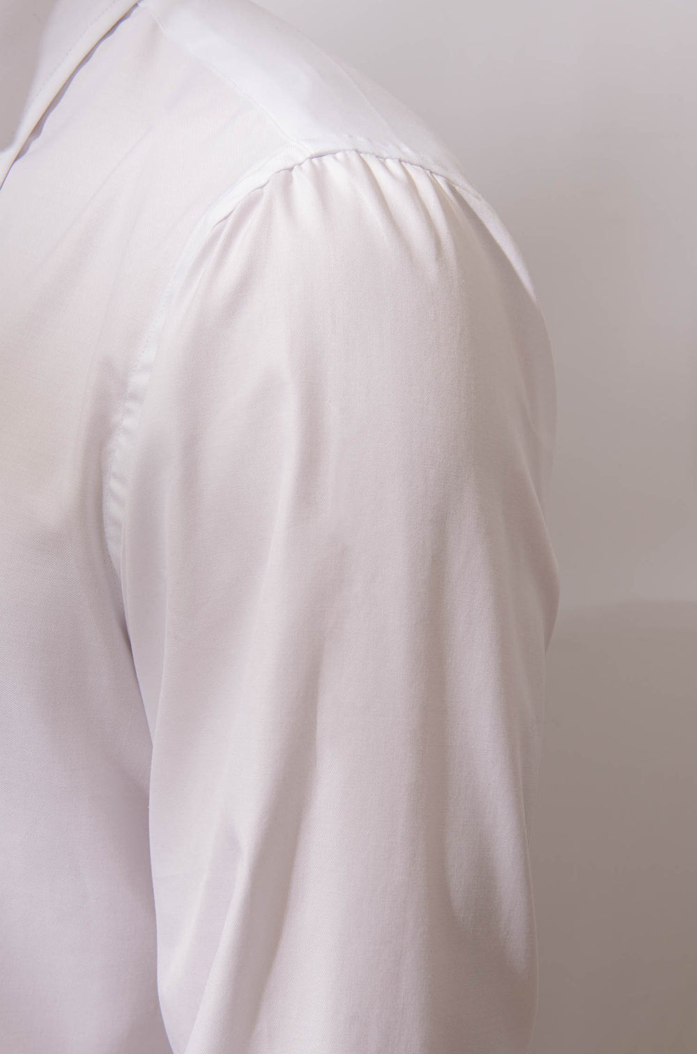 white shirt for men, classic white shirt, white shirt, italian white shirt, made in italy white shirt, chemise blanche homme, chemise blanche coton homme, chemise blanche italienne homme