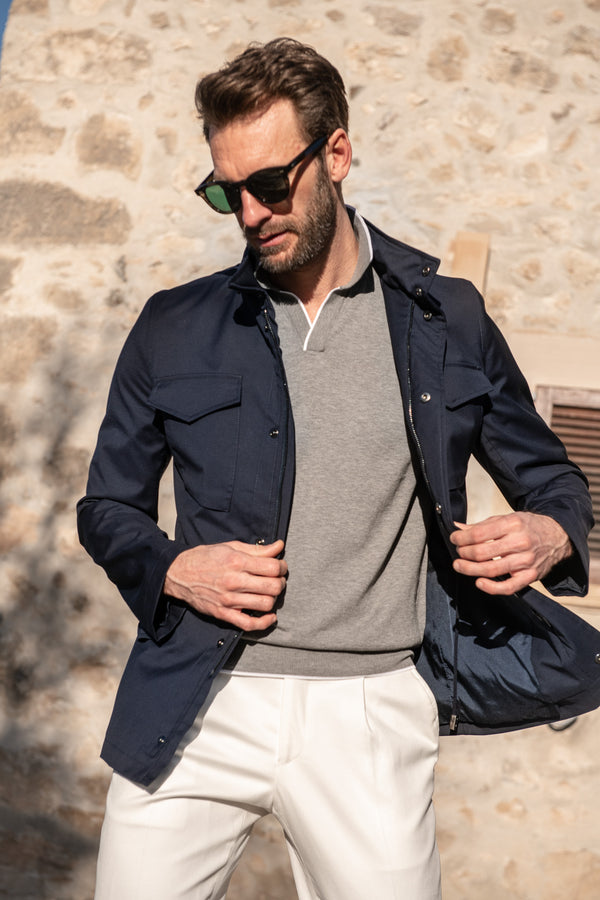 Casual jacket, wool field jacket, Blue casual jacket, blue short jacket in wool, field linen jacket, pocket field jacket, blue field jacket, Giacca casual, giacca da campo in lana, giacca casual blu, giacca corta in lana, giacca di lino da campo, giacca da campo tascabile, giacca da campo blu, Veste décontractée, veste de campagne en laine, veste décontractée bleue, veste courte bleue en laine, veste de campagne en lin, veste de campagne à poches, veste de campagne bleue,