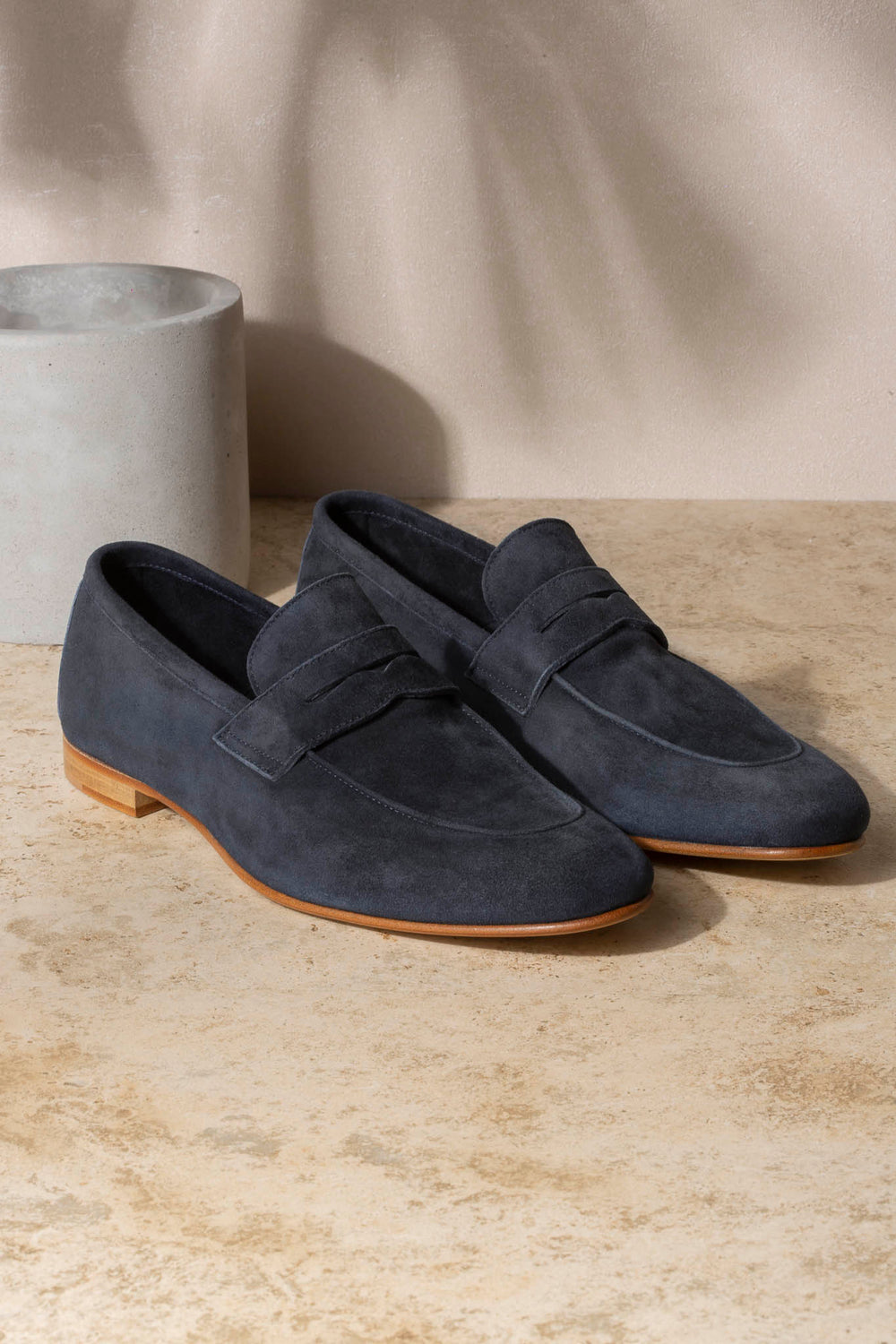 blue Loro Piana penny loafers, mocassino Loro Piana blu, blue summer walks, summer walks blue, beige summer loafers,blue suede loafers men, mocassins d'été bleu, mocassins bleu été homme suède, mocassino blu, mocassino estivo blu mocassino elegante estivo, mocassino elegante