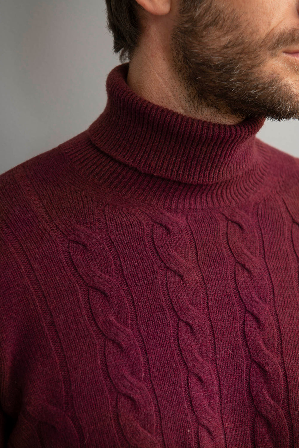 cable turtleneck, wool turtleneck, bordeaux turtleneck, bordeaux thick turtleneck, blue knit, col roulé en câble, laine col roulé bordeaux , col roulé épais bordeaux , col roulé bordeaux , col roulé épais bordeaux , maille bleu, dolcevita cable, dolcevita bordeaux lana, dolcevita spesso, dolcevita, maglia bordeaux , dolcevita bordeaux 