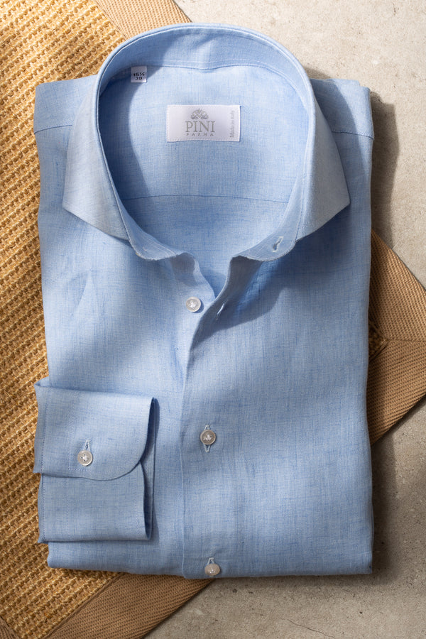 light blue linen shirt, light men shirt linen, light blue summer shirt, blue linen shirt men, men's linen shirt, chemise en lin homme, chemise en lin, chemise bleu clair en lin, chemise bleu ciel lin, chemise bleu ciel lin homme, chemise été homme bleu clair